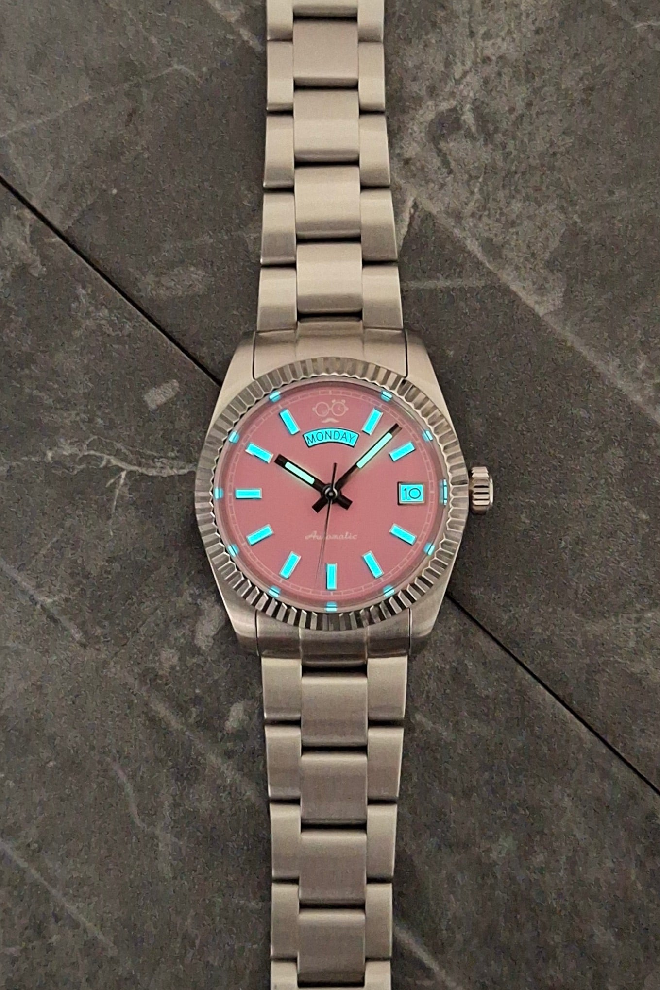 Crown&Style Pink Day-Date