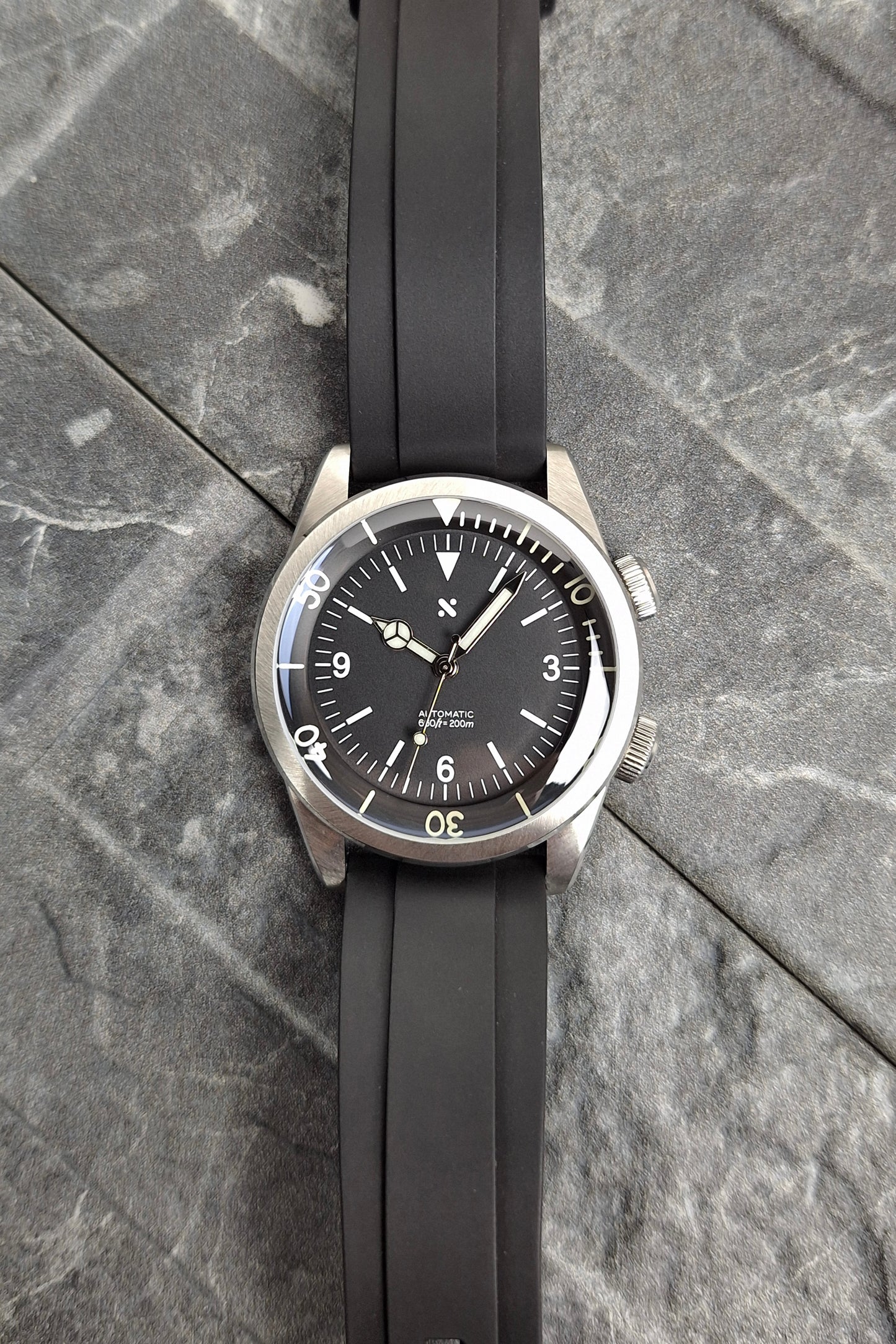 Black Super Compressor Blue Lume